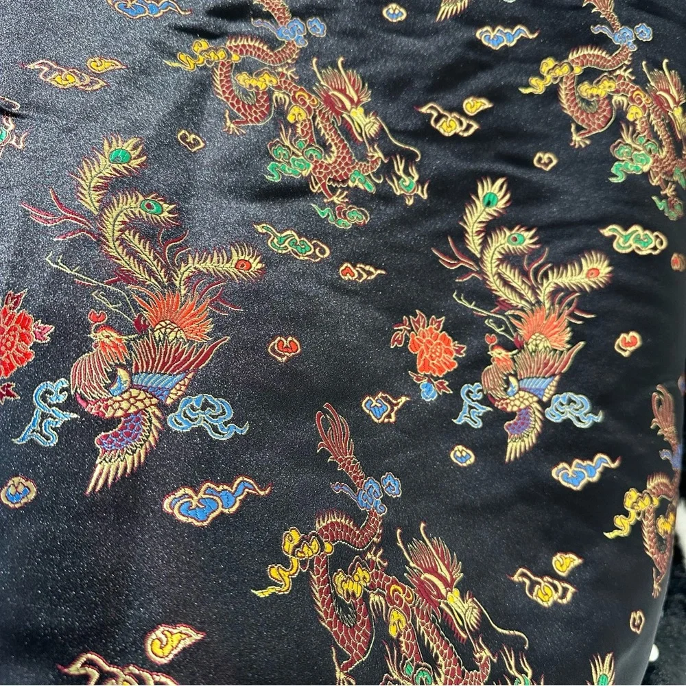 *SOLD* Vintage Oriental Satin Jacquard Cape Jacket w/ Pearl Beaded Faux Fur Trim - Picture 8 of 12